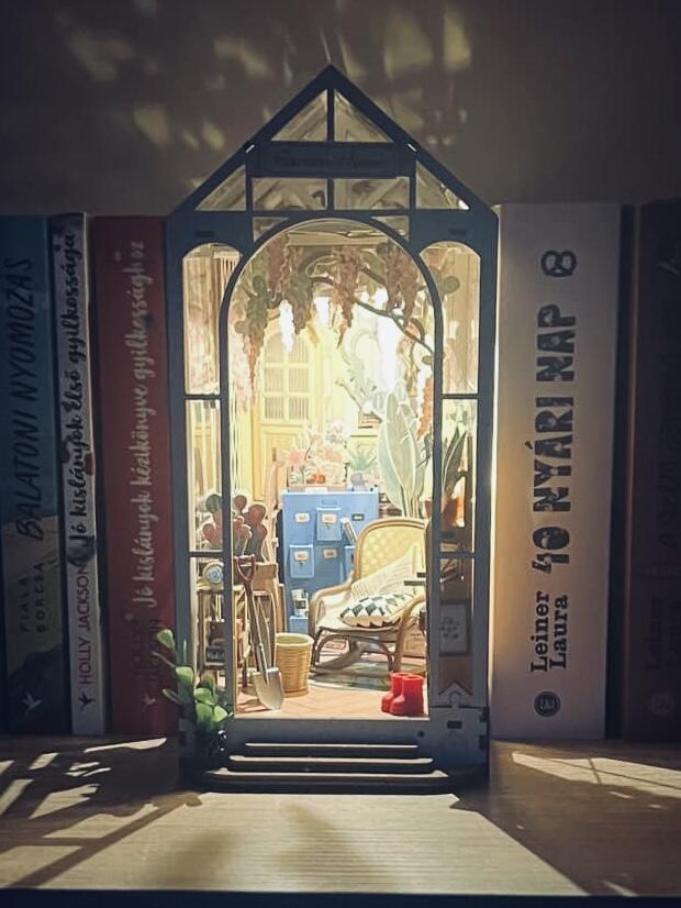 Image #1 from Timea Ungvári