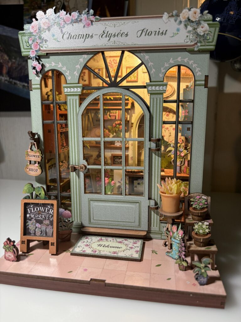 Image #1 from Beatrix